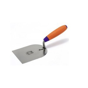 essezeta servizi UN CAZZUOLINO INOX 980/I con manico arancio su fondo bianco.