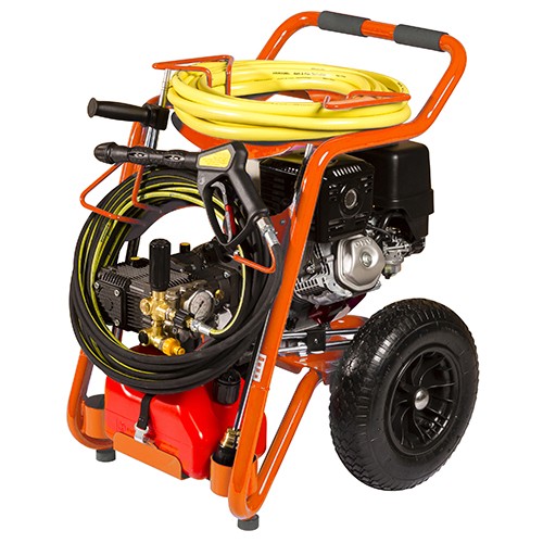 essezeta servizi Un MIXER MIXCLEAN 18-280 arancione con tubi flessibili sopra.